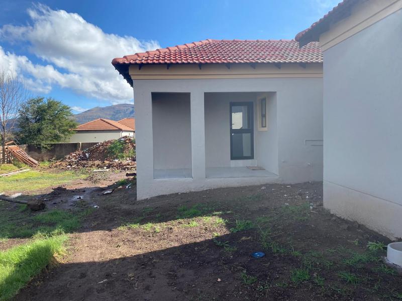 5 Bedroom Property for Sale in Top Town Eastern Cape